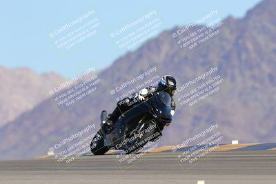 media/Oct-01-2023-SoCal Trackdays (Sun) [[4c570cc352]]/Turn 9 Set 1 (950am)/